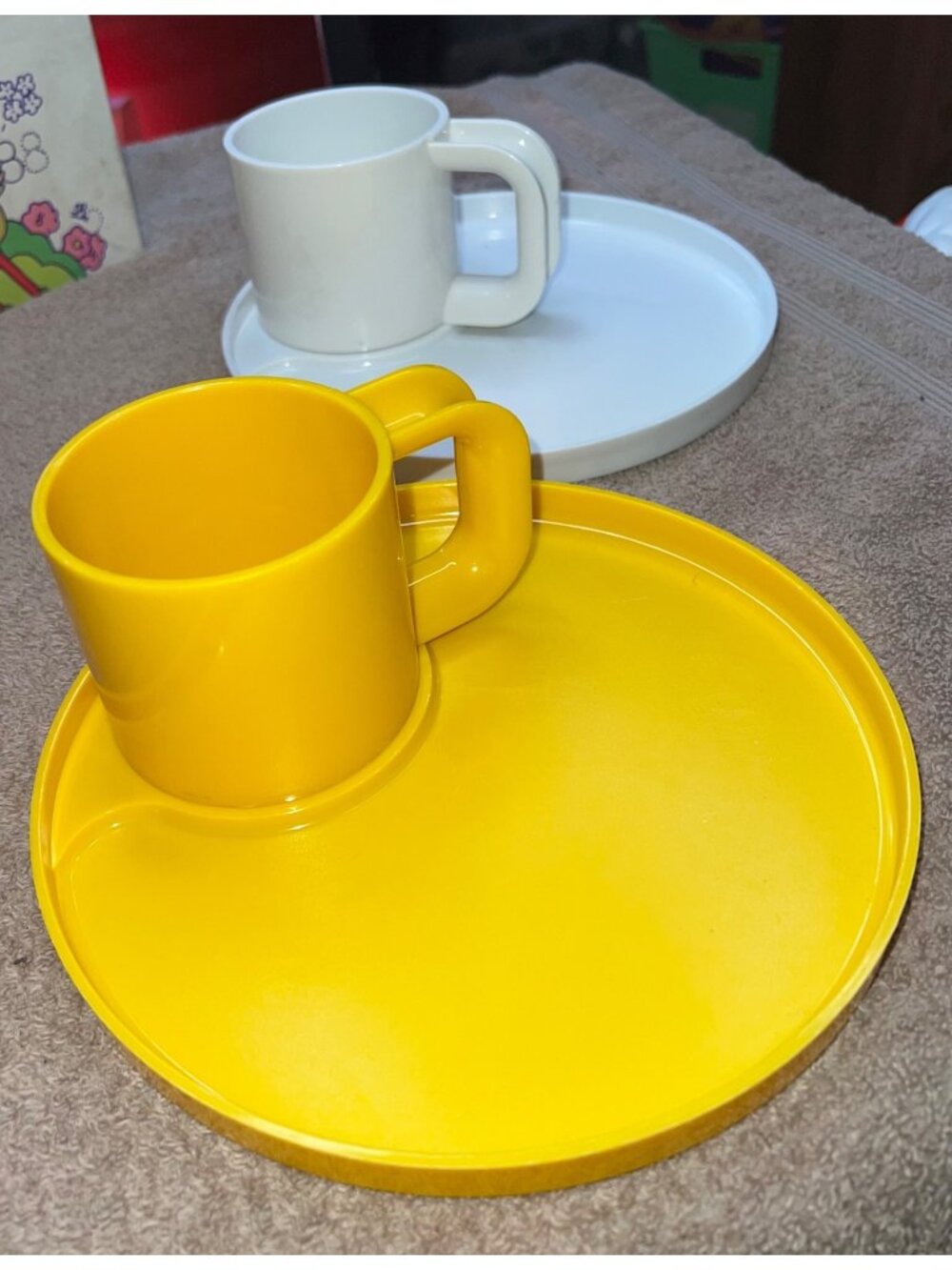 Vintage Ingrid Stacking Mug & Plate Set Yellow White Plastic Mid-Century Design